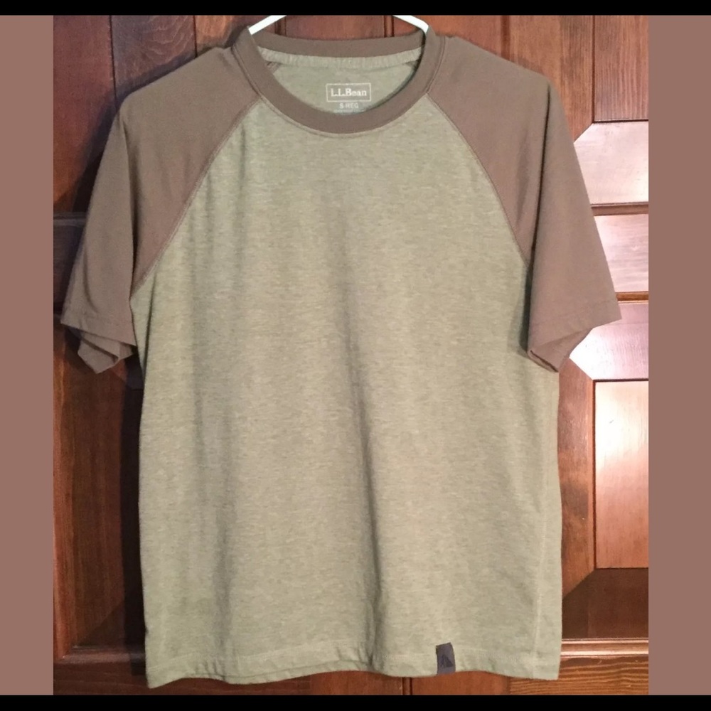 L.L. Bean Men's Small Raglan Short Sleeve T-Shirt